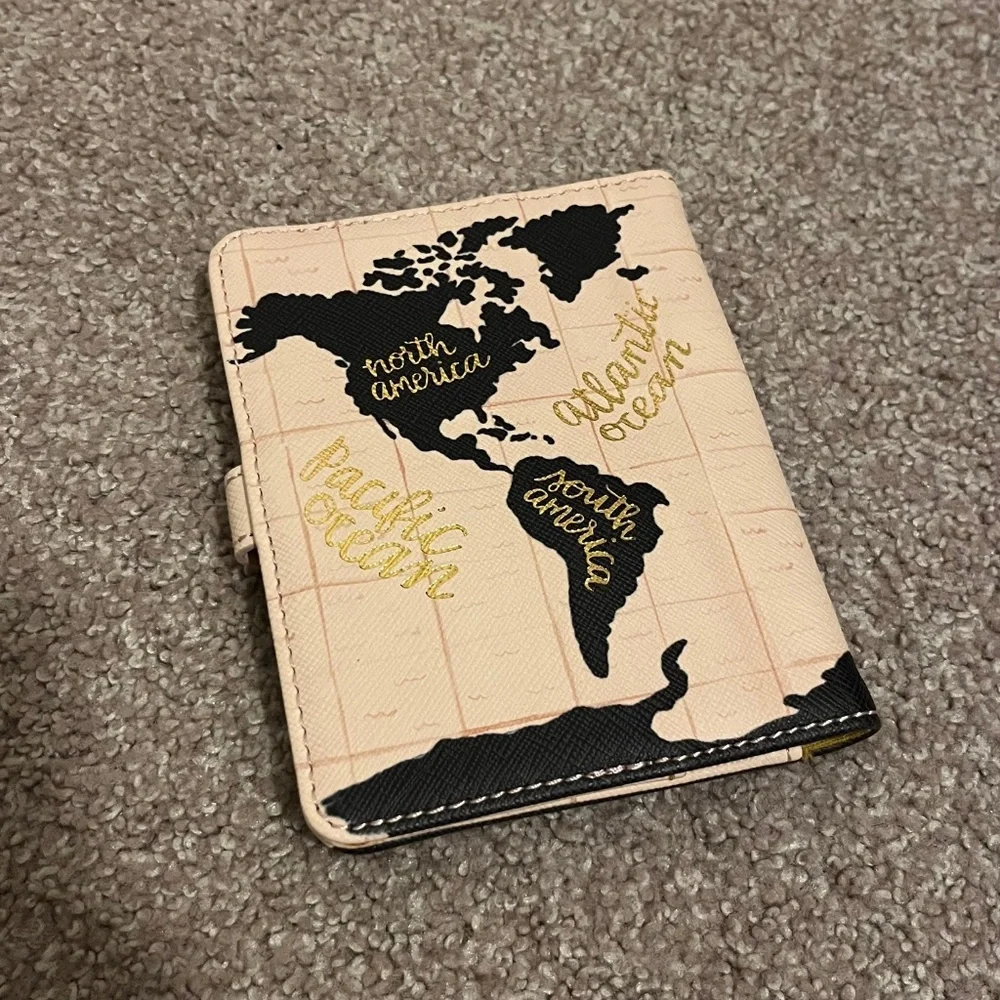 Anthropologie and 1Canoe2 World Map Passport Holder Cover and Luggage Tag Set